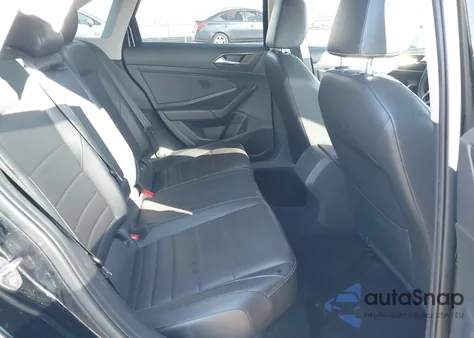 2021 Volkswagen Jetta 1.4T R-Line/1.4T S/1.4T Se из США, поврежденный, VIN 3VWC57BU1MM008342